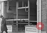Standbild amerikanische Soldaten erweitern Polizei Centralia Washington USA, 1919, aus Sekunde 14 historischem Filmmaterial Videoclip 65675045976