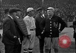 Standbild 1917 World Series Game 1 Chicago Illinois USA, 1917, aus Sekunde 34 historischem Filmmaterial Videoclip 65675045978