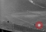 Standbild 1916 World Series Boston versus Brooklyn Boston Massachusetts USA, 1916, aus Sekunde 28 historischem Filmmaterial Videoclip 65675045979