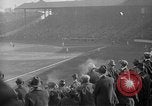 Standbild 1916 World Series Boston versus Brooklyn Boston Massachusetts USA, 1916, aus Sekunde 56 historischem Filmmaterial Videoclip 65675045979