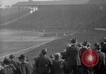Standbild 1916 World Series Boston versus Brooklyn Boston Massachusetts USA, 1916, aus Sekunde 61 historischem Filmmaterial Videoclip 65675045979