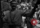 Standbild Serbische Truppen in der Schlacht von Monastir Monastir Serbien, 1917, aus Sekunde 7 historischem Filmmaterial Videoclip 65675045991