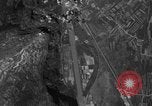 Standbild strafing Aziso Viadukt Italien, 1944, aus Sekunde 59 historischem Filmmaterial Videoclip 65675045993