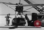 Standbild Lenkwaffen Muroc California USA, 1943, aus Sekunde 32 historischem Filmmaterial Videoclip 65675046002