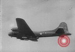 Standbild Lenkwaffen United States USA, 1944, aus Sekunde 26 historischem Filmmaterial Videoclip 65675046004
