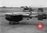 Standbild Lenkwaffen United States USA, 1944, aus Sekunde 46 historischem Filmmaterial Videoclip 65675046004