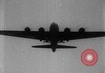Standbild Lenkwaffen United States USA, 1943, aus Sekunde 23 historischem Filmmaterial Videoclip 65675046005