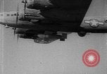 Standbild Lenkwaffen United States USA, 1943, aus Sekunde 26 historischem Filmmaterial Videoclip 65675046005