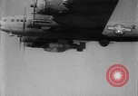 Standbild Lenkwaffen United States USA, 1943, aus Sekunde 27 historischem Filmmaterial Videoclip 65675046005
