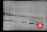 Standbild Lenkwaffen United States USA, 1943, aus Sekunde 48 historischem Filmmaterial Videoclip 65675046005