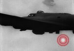 Standbild Lenkwaffen United States USA, 1944, aus Sekunde 22 historischem Filmmaterial Videoclip 65675046006