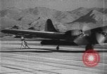 Standbild Test der B-17 müden Willy drone BQ-7 Rakete Wendover, Utah USA, 1944, aus Sekunde 20 historischem Filmmaterial Videoclip 65675046012