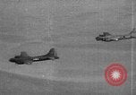 Standbild Test der B-17 müden Willy drone BQ-7 Rakete Wendover, Utah USA, 1944, aus Sekunde 39 historischem Filmmaterial Videoclip 65675046012