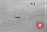 Standbild Test der B-17 müden Willy drone BQ-7 Rakete Wendover, Utah USA, 1944, aus Sekunde 52 historischem Filmmaterial Videoclip 65675046012