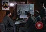 Standbild USA Officer Thailand, 1969, aus Sekunde 21 historischem Filmmaterial Videoclip 65675046019