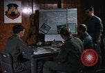 Standbild USA Officer Thailand, 1969, aus Sekunde 32 historischem Filmmaterial Videoclip 65675046019
