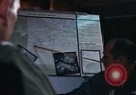 Standbild USA Officer Thailand, 1969, aus Sekunde 47 historischem Filmmaterial Videoclip 65675046019