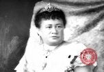 Standbild Royal Hawaiian Artefakte United States USA, 1937, aus Sekunde 46 historischem Filmmaterial Videoclip 65675046031