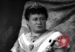 Standbild Royal Hawaiian Artefakte United States USA, 1937, aus Sekunde 47 historischem Filmmaterial Videoclip 65675046031