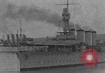 Standbild Admiral Marvel Hawaii USA, 1928, aus Sekunde 32 historischem Filmmaterial Videoclip 65675046037