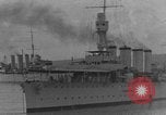 Standbild Admiral Marvel Hawaii USA, 1928, aus Sekunde 34 historischem Filmmaterial Videoclip 65675046037
