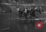 Immagine di I pescatori americano Troutdale Oregon USA, 1934, secondo 11 filmato di repertorio 65675046049