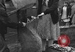 Immagine di I pescatori americano Troutdale Oregon USA, 1934, secondo 19 filmato di repertorio 65675046049