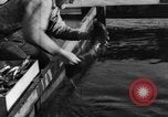 Immagine di I pescatori americano Troutdale Oregon USA, 1934, secondo 28 filmato di repertorio 65675046049