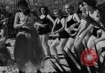 Image danse Hula Miami beach Florida USA, 1934, de la seconde 23 séquences d'archives historiques vidéo 65675046050