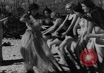 Image danse Hula Miami beach Florida USA, 1934, de la seconde 28 séquences d'archives historiques vidéo 65675046050