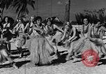 Image danse Hula Miami beach Florida USA, 1934, de la seconde 41 séquences d'archives historiques vidéo 65675046050