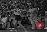 Image États-unis les athlètes olympiques en 1936 Berlin Allemagne, 1936, de la seconde 14 séquences d'archives historiques vidéo 65675046091