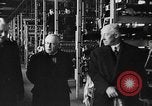Immagine di Sir Kingsley legno Liverpool England, 1939, secondo 6 filmato di repertorio 65675046122