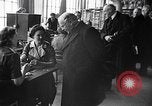 Immagine di Sir Kingsley legno Liverpool England, 1939, secondo 14 filmato di repertorio 65675046122