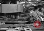 Image Vultee Aircraft Factory Downey California USA, 1940, de la seconde 17 séquences d'archives historiques vidéo 65675046145