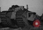 Standbild USA Tanks Fort George G Meade Maryland USA, 1940, aus Sekunde 14 historischem Filmmaterial Videoclip 65675046148