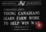 Standbild kanadische Volk Toronto Ontario Kanada, 1940, aus Sekunde 4 historischem Filmmaterial Videoclip 65675046157