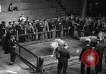 Standbild kanadische Volk Toronto Ontario Kanada, 1940, aus Sekunde 24 historischem Filmmaterial Videoclip 65675046157