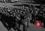Image parachutistes Lakehurst New Jersey USA, 1941, de la seconde 5 séquences d'archives historiques vidéo 65675046181