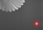 Image parachutistes Lakehurst New Jersey USA, 1941, de la seconde 58 séquences d'archives historiques vidéo 65675046181