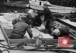 Immagine di US convoglio di navi da trasporto e cacciatorpediniere Reykjavík Islanda, 1941, secondo 53 filmato di repertorio 65675046186