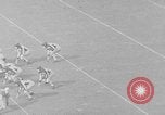 Image match de football New York United States USA, 1941, de la seconde 19 séquences d'archives historiques vidéo 65675046190