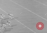 Image match de football New York United States USA, 1941, de la seconde 20 séquences d'archives historiques vidéo 65675046190