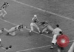 Image match de football New York United States USA, 1941, de la seconde 52 séquences d'archives historiques vidéo 65675046190