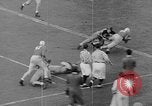 Image match de football New York United States USA, 1941, de la seconde 53 séquences d'archives historiques vidéo 65675046190