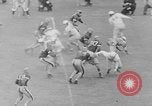 Standbild Fußballspiel Baltimore Maryland USA, 1941, aus Sekunde 28 historischem Filmmaterial Videoclip 65675046191