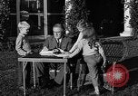 Standbild Präsident Franklin D Roosevelt Hyde Park New York USA, 1936, aus Sekunde 4 historischem Filmmaterial Videoclip 65675046210
