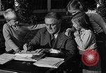 Standbild Präsident Franklin D Roosevelt Hyde Park New York USA, 1936, aus Sekunde 36 historischem Filmmaterial Videoclip 65675046210