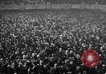 Standbild Poster von Präsident Franklin Roosevelt Philadelphia Pennsylvania USA, 1940, aus Sekunde 20 historischem Filmmaterial Videoclip 65675046214