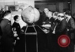 Standbild Abkommen über die Internationale Zivilluftfahrt Chicago Illinois USA, 1944, aus Sekunde 32 historischem Filmmaterial Videoclip 65675046225